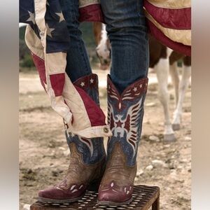 Double D Ranch Star Spangled Cowboy Boots Women’s Size 8 1/2